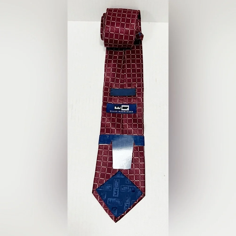 New Wilke-Rodriguez Burgundy silk tie.